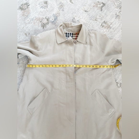 Burberry London Beige Trench Coat with Nova Check Lining Womens Size 12 - Picture 16 of 16